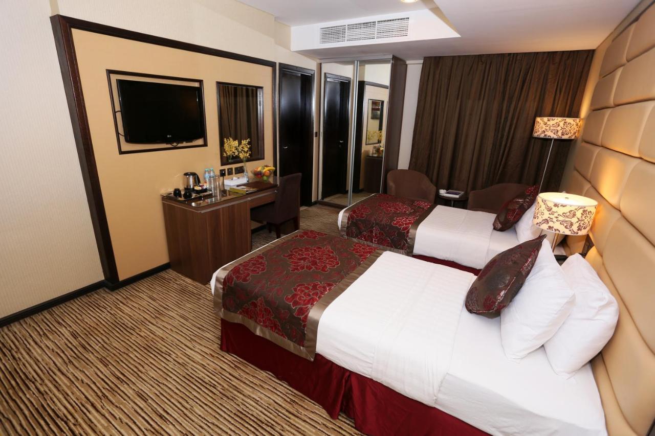 Al Hamra Hotel Шарджа Экстерьер фото